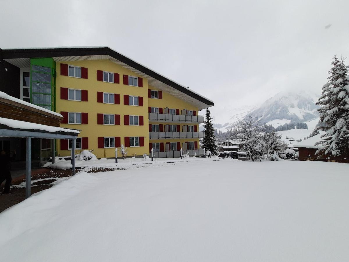Hotel Cristal Sörenberg Exterior foto